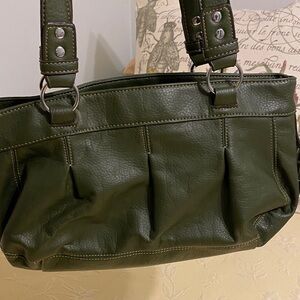 Chaps Olive Green Tote Bag, clean interior and exterior